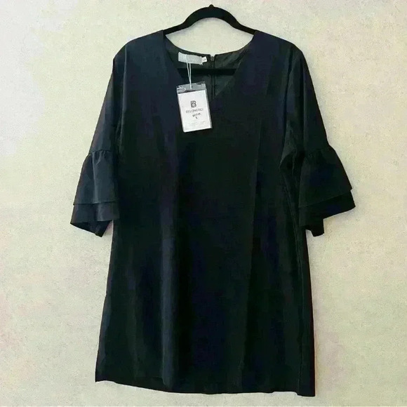 BELONGSCI NWT WOMENS V NECK BELL SLEEVE SHIFT MINI BLACK DRESS SIZE L - Picture 1 of 7